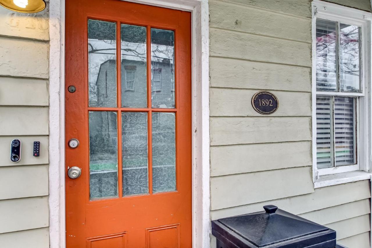 130 Y O Historic Savannah Cottage Off Forsyth Park المظهر الخارجي الصورة